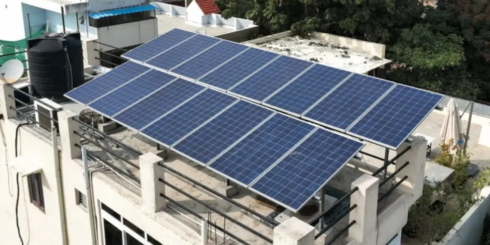 Commercial solar panel installation